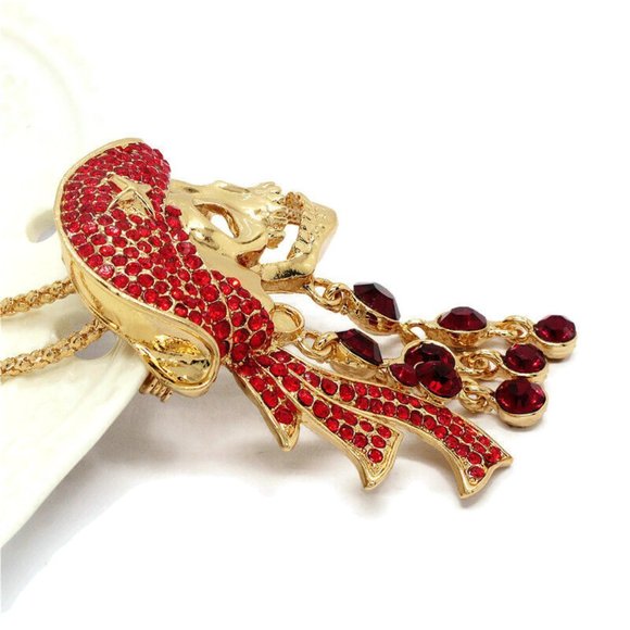 Red Pirate Skull With Dangles Pendant Brooch NWT - Picture 2 of 3
